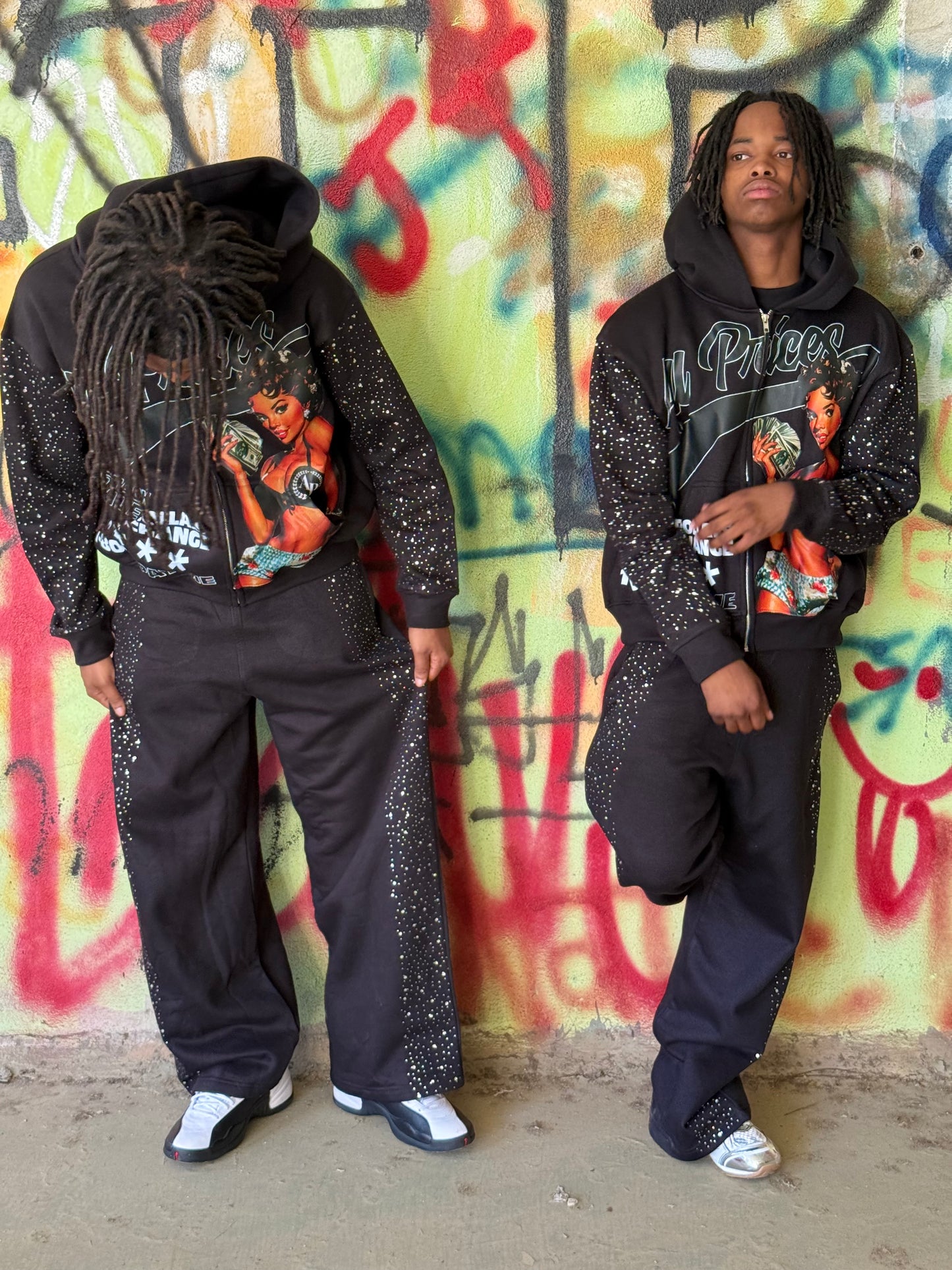 All Prices Black Bills Set